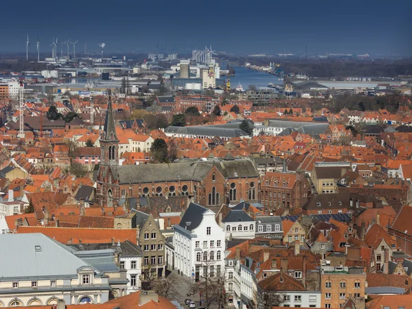 Increíble arquitectura de la ciudad vieja Brujas — Foto de Stock