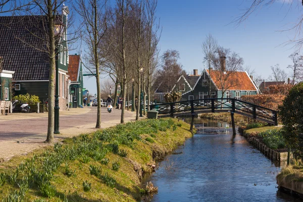 Traditionele Nederlandse oude houten architectuur — Stockfoto