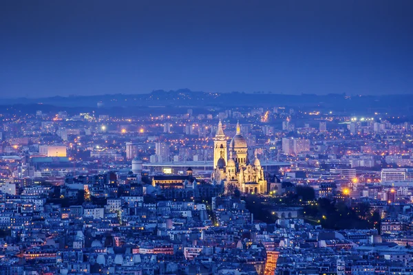 Parijs centrum van de stad bij nacht — Stockfoto