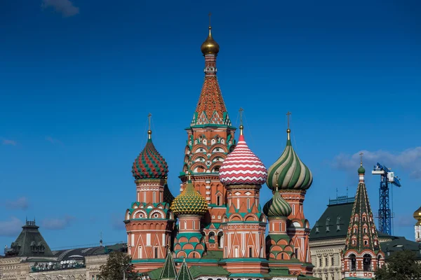 A Domes of St. Basils székesegyház — Stock Fotó