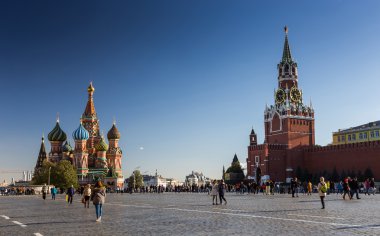 Ünlü St. Basils Katedrali