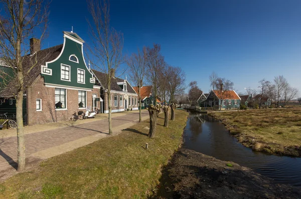 Tradycyjne holenderskie starej architektury drewnianej — Zdjęcie stockowe