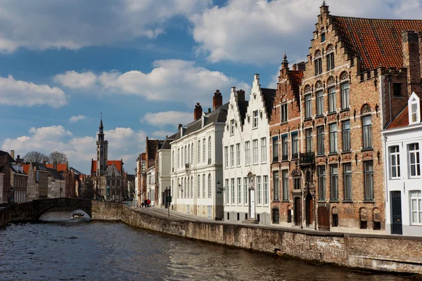 Дивовижні архітектури старого міста Брюгге — стокове фото