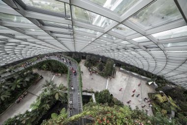 İnsanlar modern Botanik Bahçesi