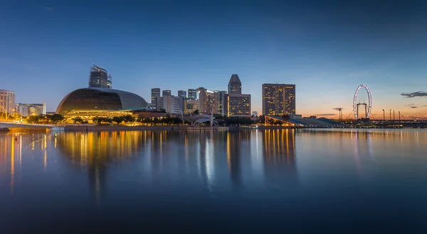 Wunderschöne singapore city skyline — Stockfoto