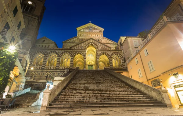 Hermosa arquitectura en Amalfi — Foto de Stock