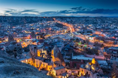 Kapadokya'da kayalar arasında şehir