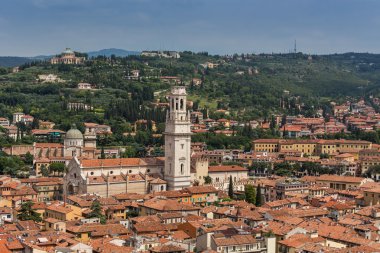Verona hava ısmarlayarak