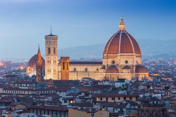 Pintoresca vista aérea de Florencia al atardecer — Foto de Stock