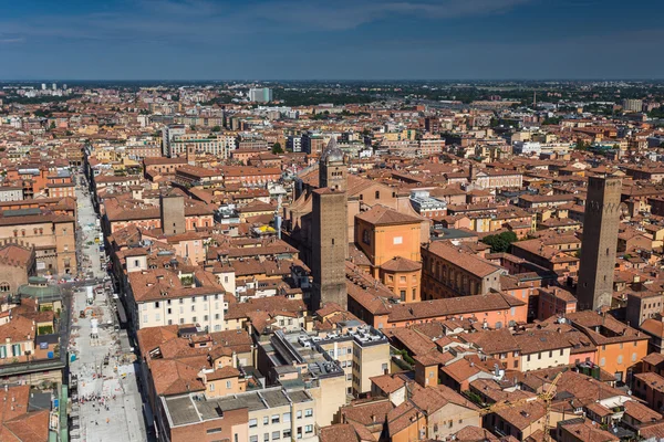 Antenna Nézd a régi város Bologna — Stock Fotó