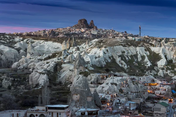 カッパドキアの岩の間の市 — ストック写真