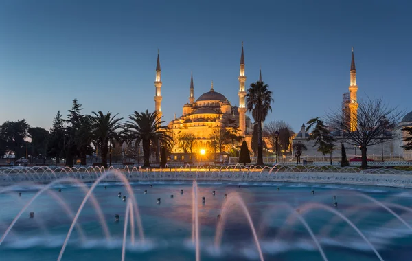 Beautiful mosque in Istanbul — Stock Photo, Image