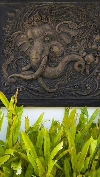 Ağaç oymacılığı, Tayland. fil görüntü.