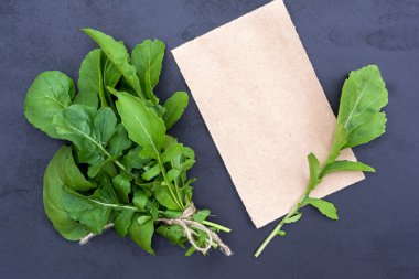 Roka kiriş ve boşaltmak metniniz için boş sayfaya