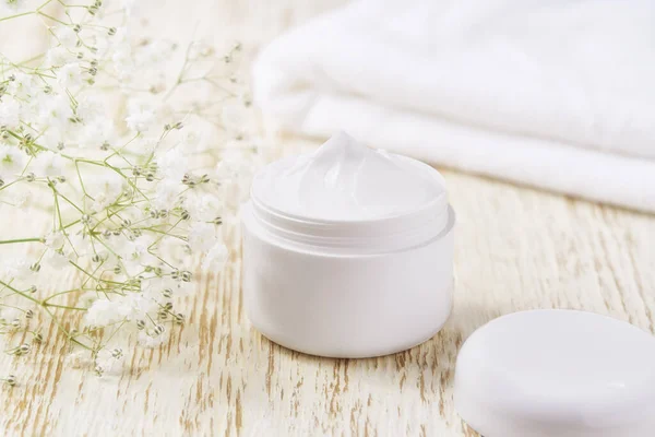 Crema Cosmética Herbal Curativa Producto Higiénico Para Cuidado Piel Mascarilla — Foto de Stock
