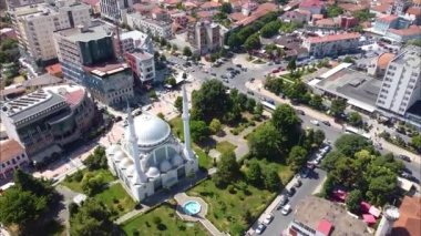 Shkod şehrindeki Ebu Beker Camii