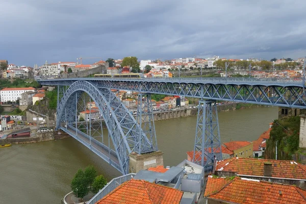 Мост Дона Луиса I — стоковое фото
