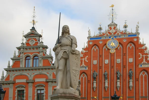 Estatua caballero en Riga — Foto de Stock