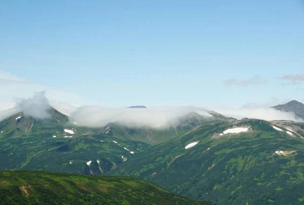 Paisagem Montanha Caminhada Fascinante Kamchatka Campo Vulcões — Fotografia de Stock
