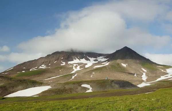 Berglandschaft Und Sommer Spannende Wanderung Kamtschatka Dem Land Der Vulkane — Stockfoto