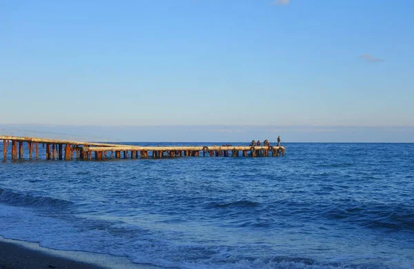 Calda Serata Autunnale Una Tranquilla Passeggiata Lungo Spiaggia Cittadina — Foto Stock