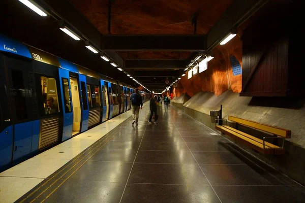 Fragmento Del Interior Estación Metro Radhuset Estocolmo —  Fotos de Stock