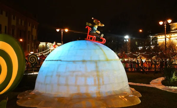 Decoraciones Eléctricas Año Nuevo Navidad Ciudad Plaza Manezhnaya —  Fotos de Stock