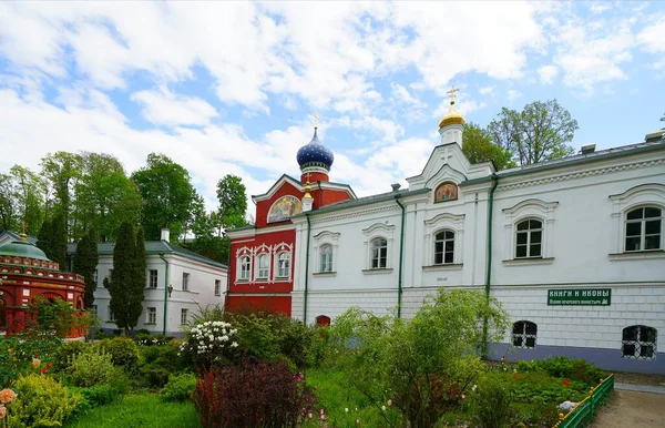 Pode Viajar Para Santa Dormição Mosteiro Pskov Pechersky — Fotografia de Stock