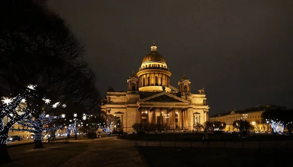 Новий Рік Різдвяні Електричні Прикраси Міста Собор Святого Ісаака — стокове фото