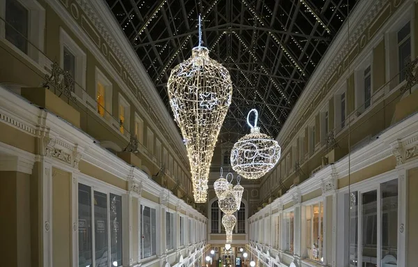 Nový Rok Vánoční Elektrické Dekorace Města Obchodní Dům Passage — Stock fotografie