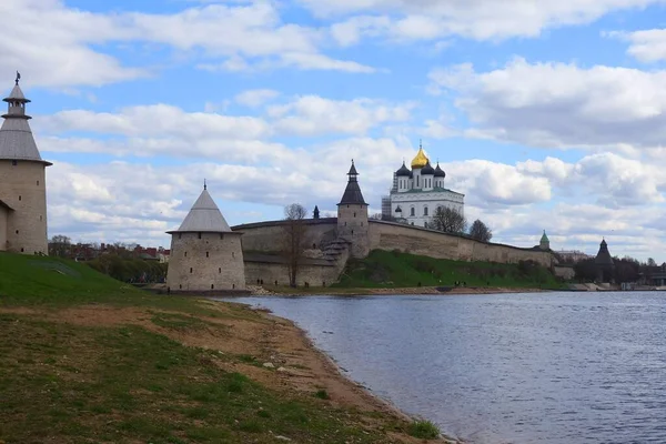 Monumento História Arquitetura Pskov Kremlin — Fotografia de Stock