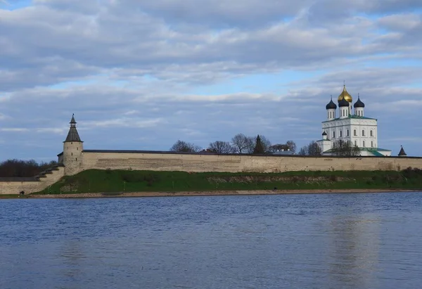 Monument Histoire Architecture Pskov Kremlin — Photo