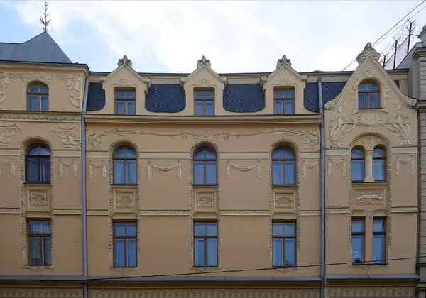 Ein Fragment Der Architektonischen Gestaltung Der Fassade Nördlichen Jugendstil Gebäude — Stockfoto