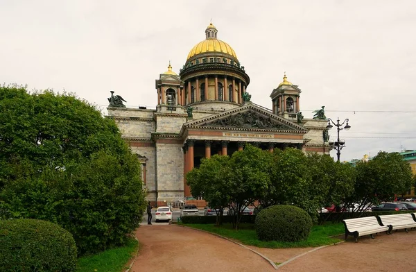 Den Monumentala Isaac Cathedral Viktigaste Symbolerna För Petersburg — Stockfoto