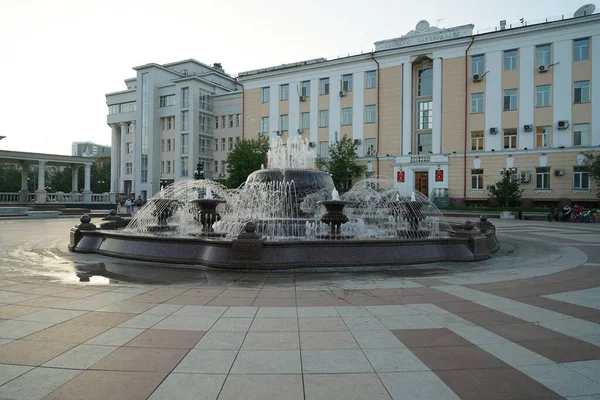 Avond Het Centrum Van Stad Buryat State Opera Ballet Theater — Stockfoto