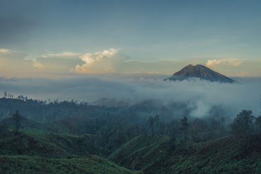 Volkan dağ manzaralı, Ijen'de, Java, Endonezya