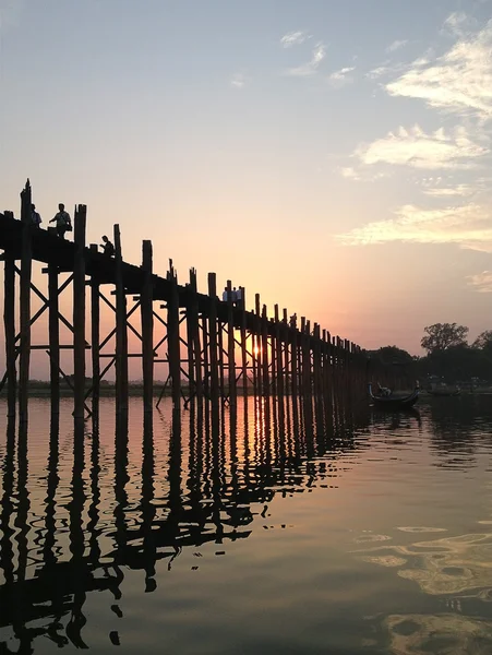 ubein Köprüsü'nde Günbatımı Zamanı