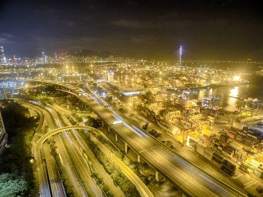 Hong Kong gece sahne, Kwai Chung, Victoria Harbour, Stonecutters köprü havadan görünümü