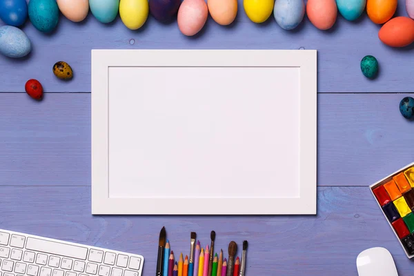 Easter eggs with painting tools — Stock Photo, Image