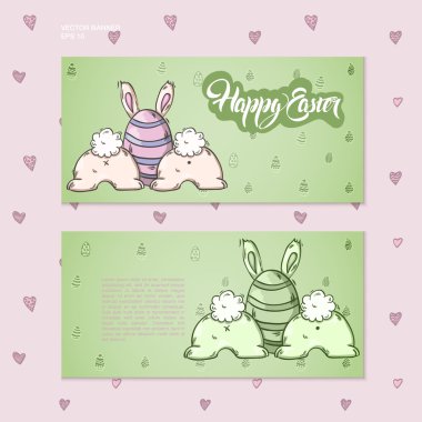 Paskalya yumurtaları ile sevimli tavşanlar