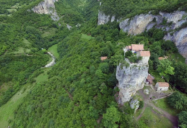 Katskhi sütun ve Ortodoks Kilisesi, filme Gürcistan, hava quadrocopters ile DJI indeks işlem