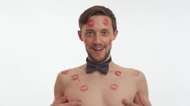 Quente Sexy Barbudo Morena Homem Como Stripper Vestindo Cinza Arco — Vídeo de Stock