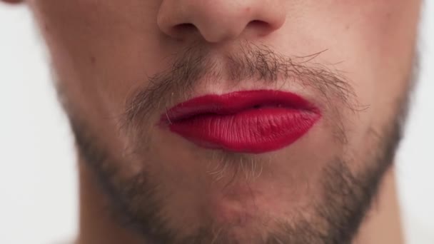 Pouco Sexo Jovem Caucasiano Sexy Com Barba Castanha Bigode Batom — Vídeo de Stock