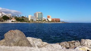 Deniz ve mesire iskelesinden görüntülemek.