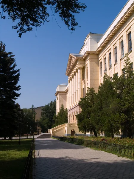 Das Hauptgebäude Des Polytechnischen Instituts Nowotscherkassk — Stockfoto