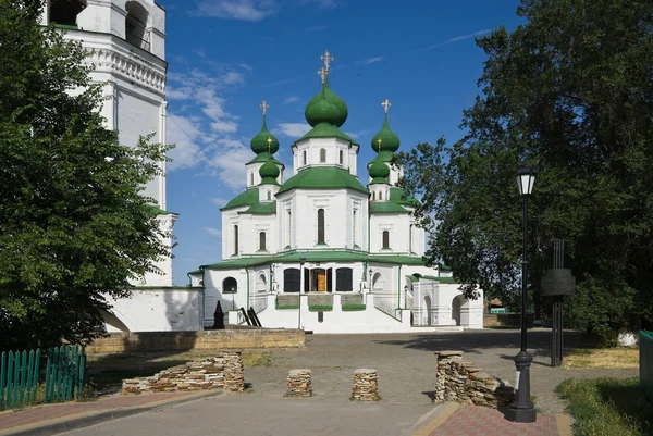 Starocherkassk Diriliş Katedrali Meydan — Stok fotoğraf