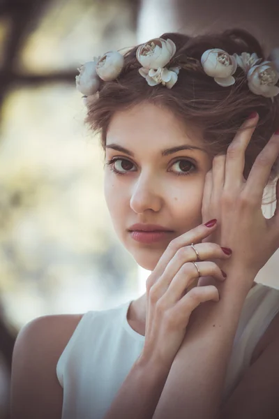 Genç kadın Antik Yunanistan stili