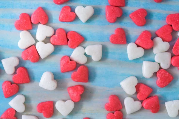 Valentines Day background with Fabric valentine heart on grunge wood table.Retro filter — Stock Photo, Image