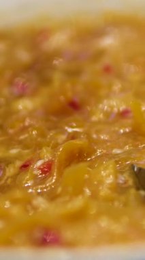 Kimchi çorbası, Kore geleneksel kimchi çorbası Güney Kore 'de yerel halk arasında popülerdir. Yüksek kalite 4k görüntü