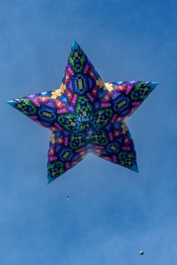 Venedik, Antioquia, Kolombiya. 2 Kasım 2025: Balon festivalinde manzara.